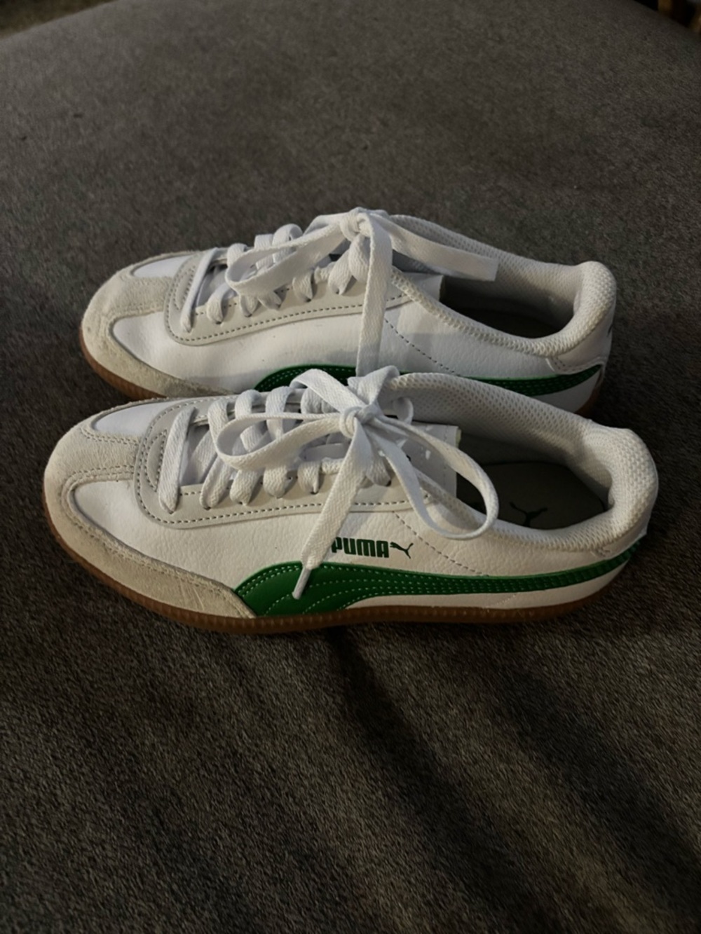 Puma Kids White & Green Low-Top Sneakers